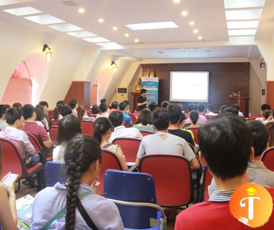 Trung tâm đào tạo khoá học kinh doanh bán hàng online tại Bắc Giang