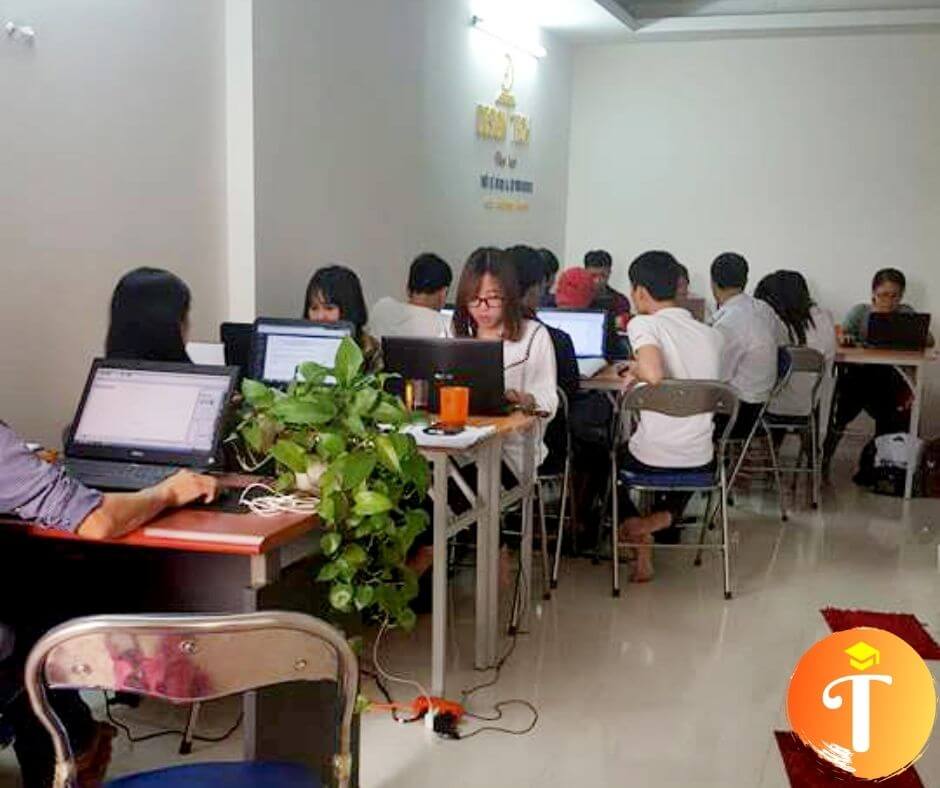 Trung tâm đào tạo khoá học marketing online tại Hoà Bình